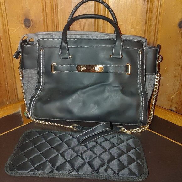 Pet Carrier Bag Purse Mesh Sides Quilted Base Black Gray Gold Chain Strap - Picture 1 of 9